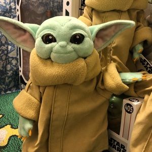 Star Wars - The Mandalorian - The Child Plush